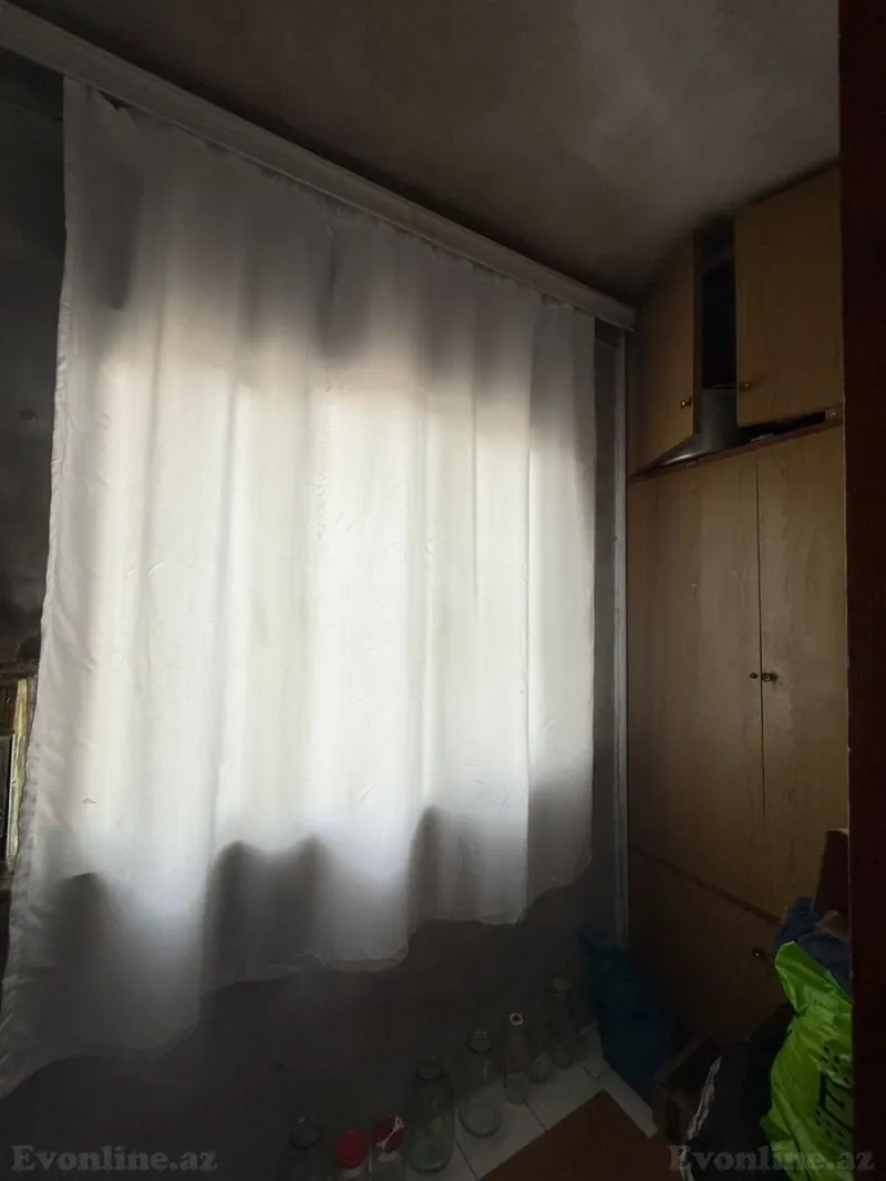 Satılır 2 otaqlı Mənzil Köhnə tikili 70 m² 8-ci mikrorayon - şəkil 10