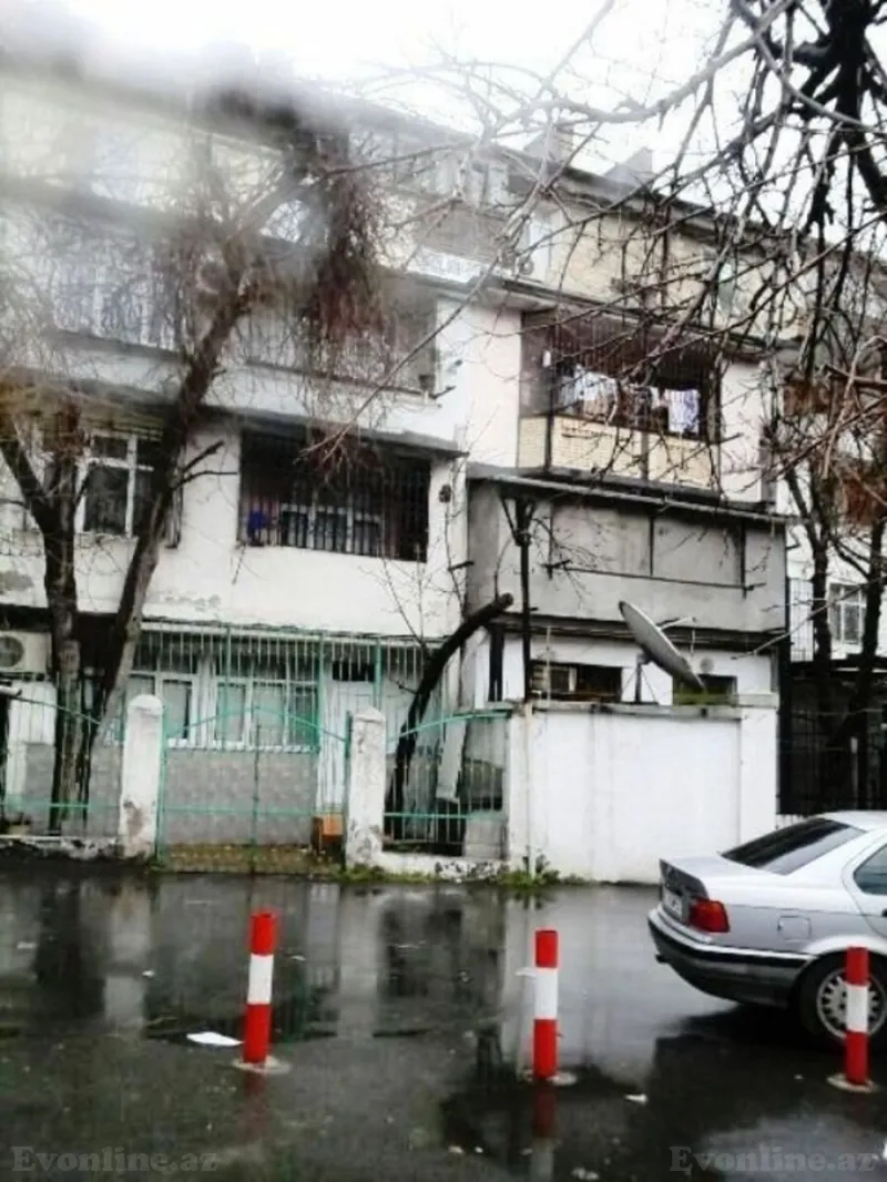 Satılır 2 otaqlı Mənzil Köhnə tikili 45 m² Gənclik m.