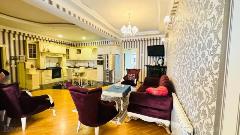 Satılır 4 otaqlı Mənzil Yeni tikili 140 m² İnşaatçılar m. - şəkil 2