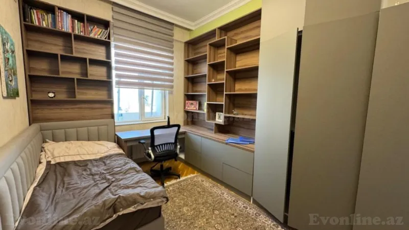 Satılır 4 otaqlı Mənzil Yeni tikili 140 m² İnşaatçılar m. - şəkil 7