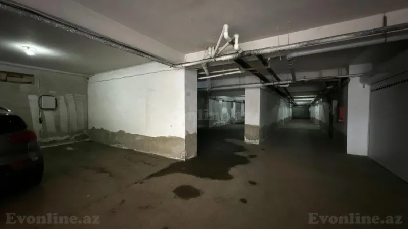 Satılır Qaraj 200 m² Xətai m. - şəkil 6