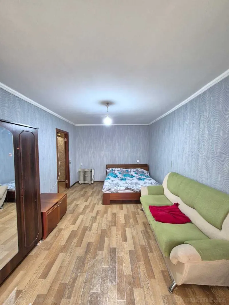 Satılır 1 otaqlı Mənzil Köhnə tikili 38 m² Elmlər Akademiyası m.