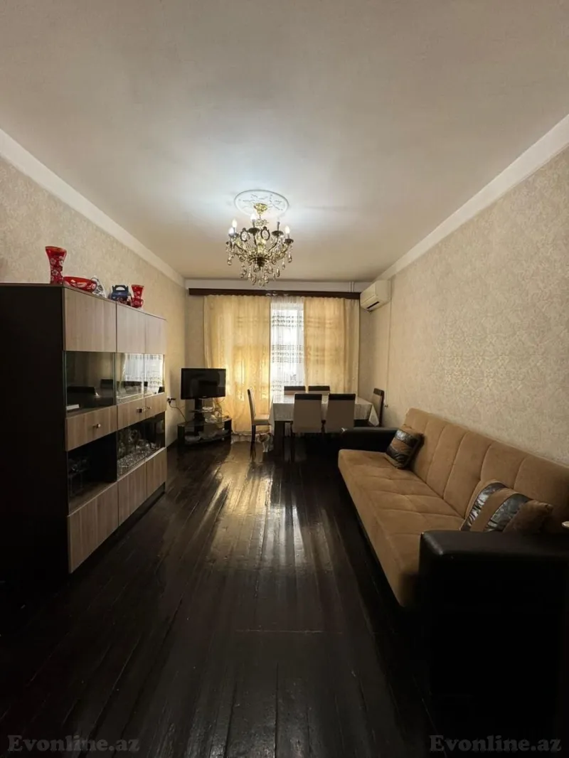 Kirayə verilir 2 otaqlı Mənzil Köhnə tikili 60 m² Həzi Aslanov