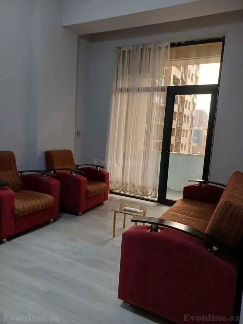 Kirayə verilir 2 otaqlı Mənzil Yeni tikili 50 m² 28 May m. - şəkil 2