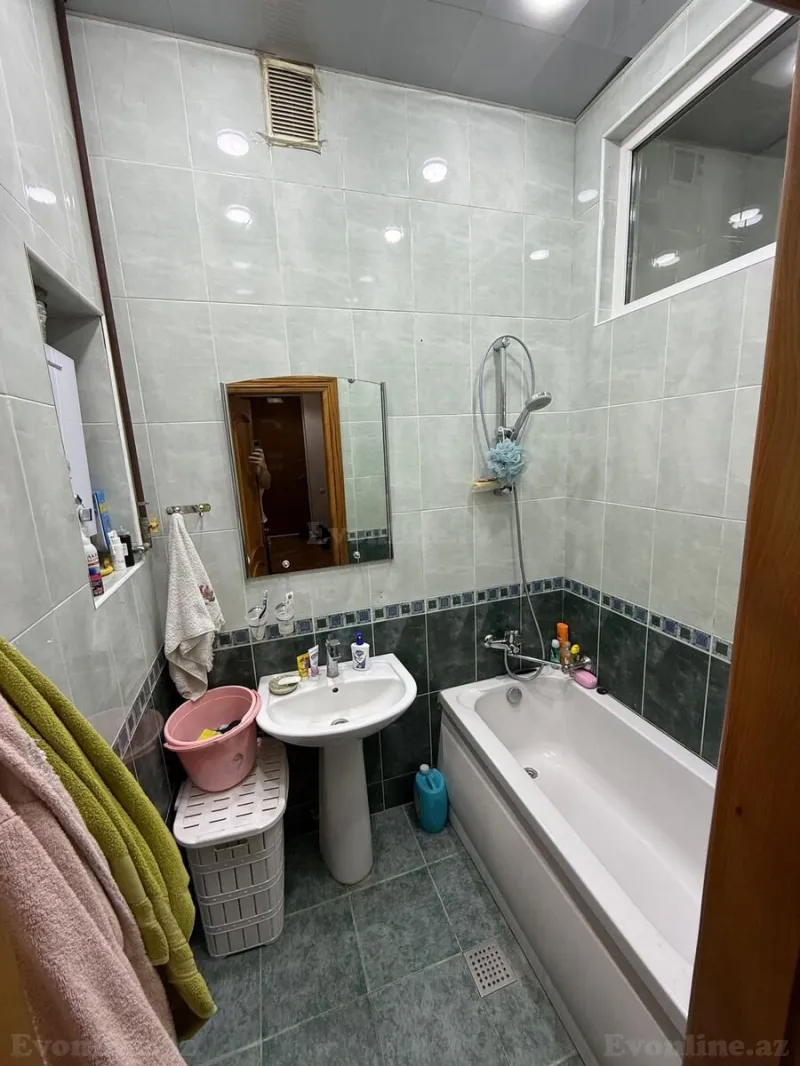 Kirayə verilir 2 otaqlı Mənzil Köhnə tikili 95 m² Elmlər Akademiyası m. - şəkil 9