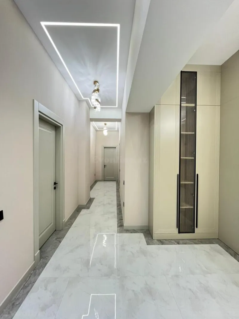 Satılır 4 otaqlı Mənzil Yeni tikili 160 m² Nizami m. - şəkil 10
