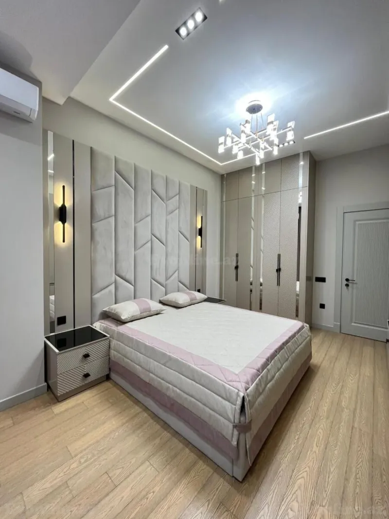 Satılır 4 otaqlı Mənzil Yeni tikili 160 m² Nizami m. - şəkil 16