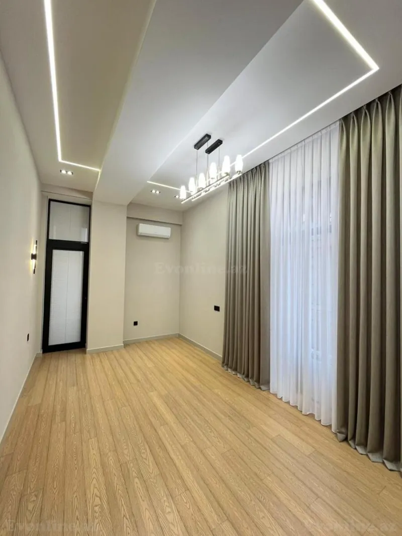 Satılır 4 otaqlı Mənzil Yeni tikili 160 m² Nizami m. - şəkil 19