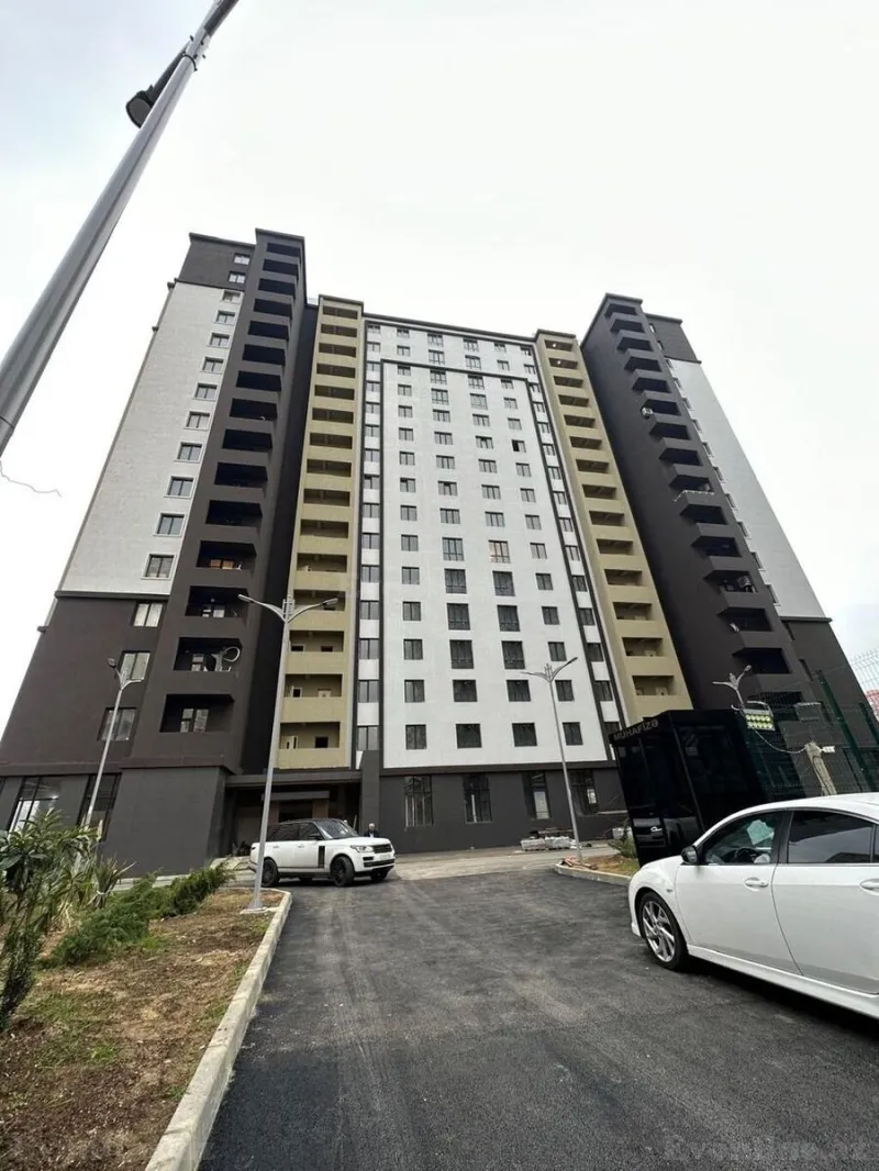 Satılır 5 otaqlı Mənzil Yeni tikili 204 m² Xətai m.
