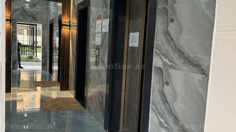 Satılır 3 otaqlı Mənzil Yeni tikili 121.3 m² 28 May m. - şəkil 3