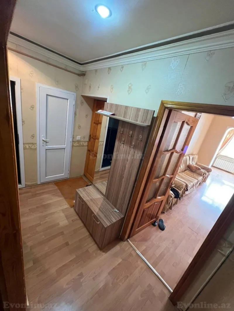 Kirayə verilir 2 otaqlı Mənzil Köhnə tikili 55 m² Elmlər Akademiyası m. - şəkil 2