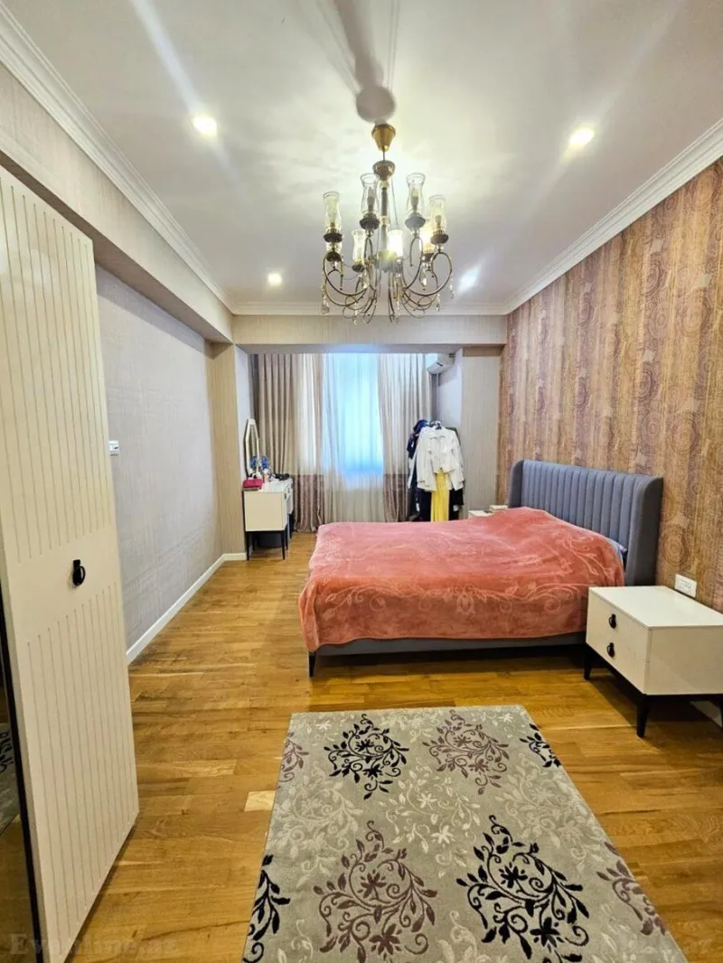 Satılır 4 otaqlı Mənzil Yeni tikili 212 m² 20 Yanvar m. - şəkil 5