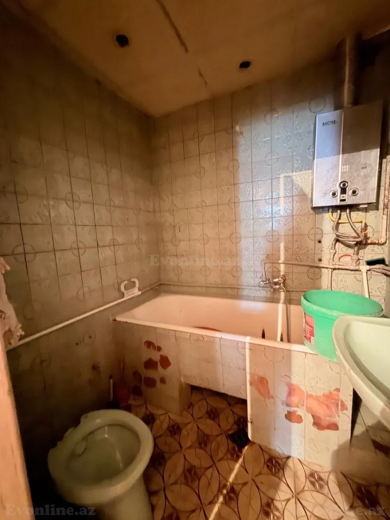 Satılır 2 otaqlı Mənzil Köhnə tikili 50 m² Sabunçu r. - şəkil 2