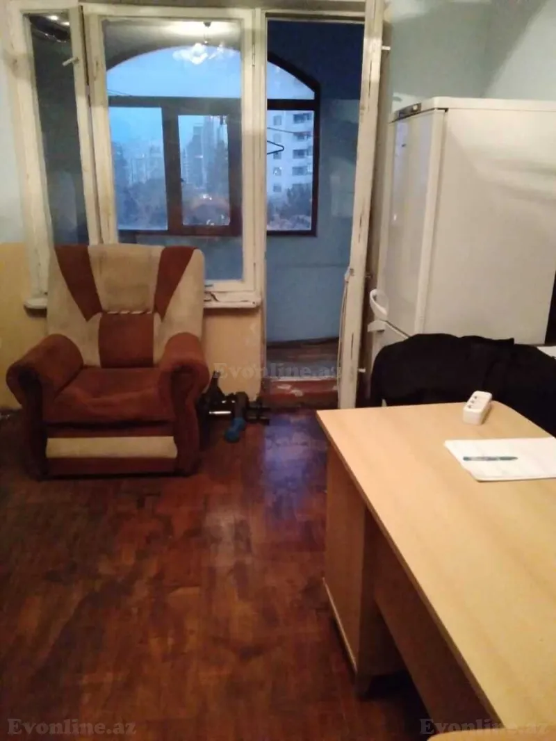 Satılır 4 otaqlı Mənzil Köhnə tikili 105 m² Nərimanov r. - şəkil 7