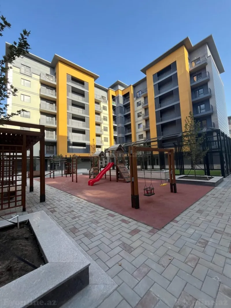 Satılır 3 otaqlı Mənzil Yeni tikili 128 m² Xətai r. - şəkil 2