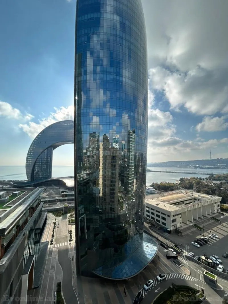 Satılır 2 otaqlı Mənzil Yeni tikili 128.8 m² 28 May m. - şəkil 2