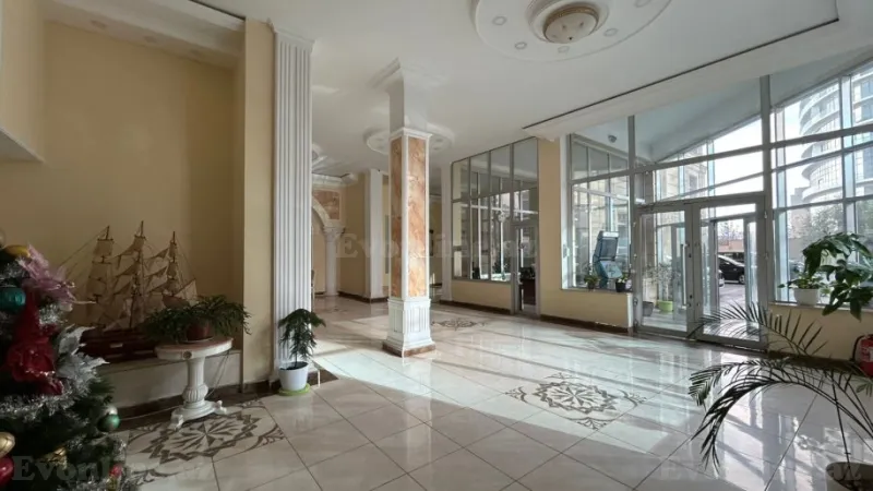 Satılır 2 otaqlı Mənzil Yeni tikili 128.8 m² 28 May m. - şəkil 9