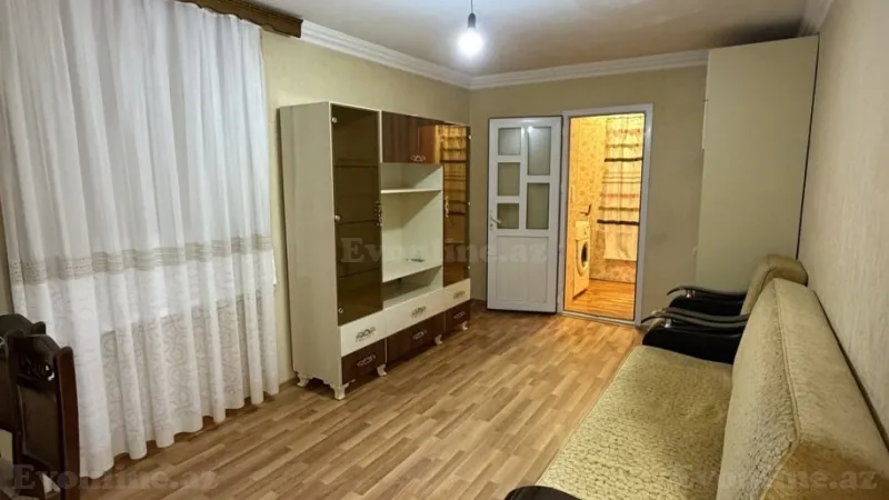 Bakı, Nizami r., Neftçilər m., 8-ci kilometrda 1 otaqlı mənzil satılır