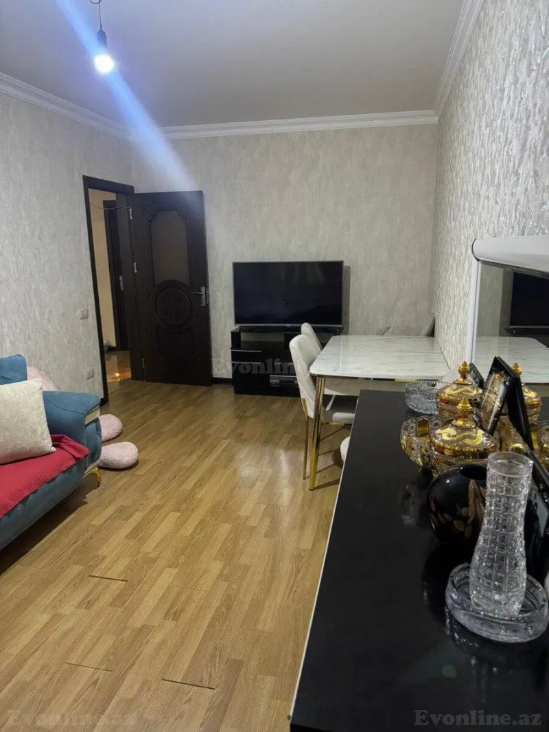 Satılır 4 otaqlı Mənzil Köhnə tikili 90 m² Hövsan - şəkil 12