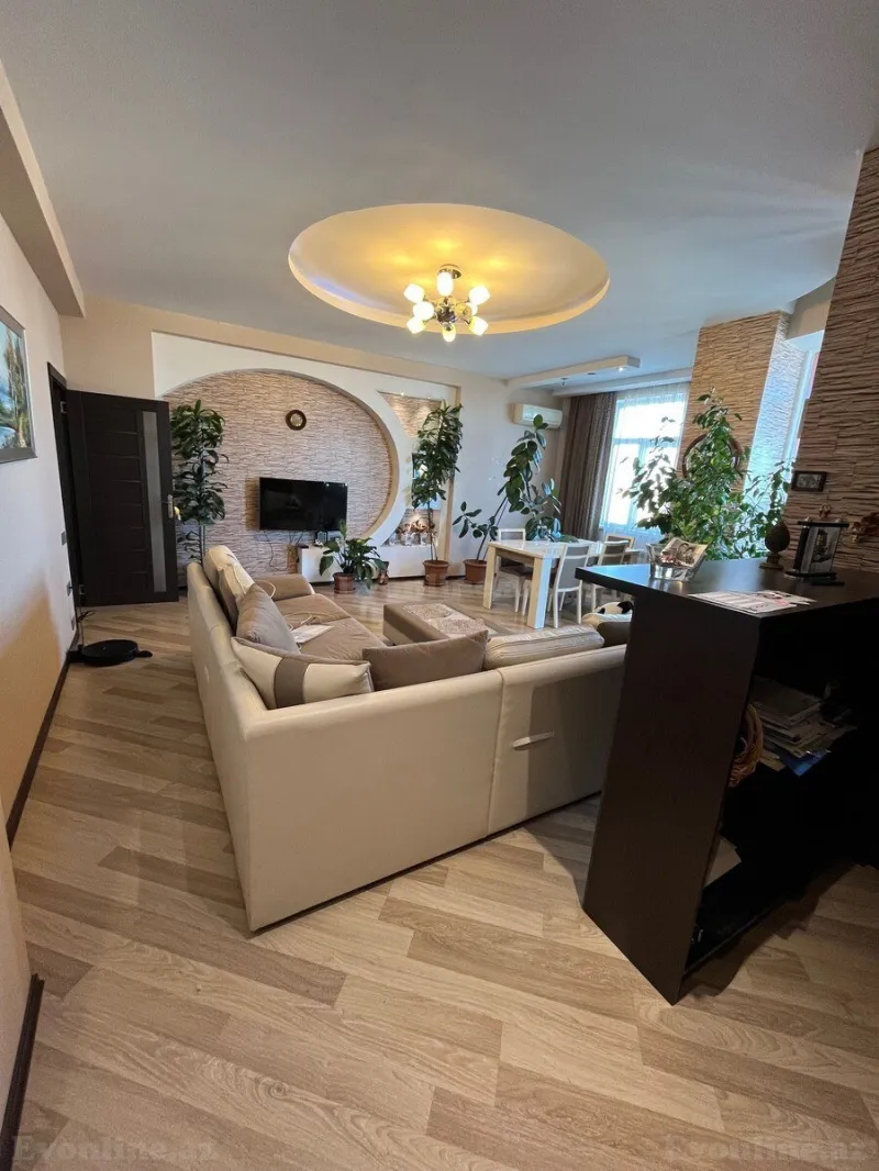 Satılır 2 otaqlı Mənzil Yeni tikili 98 m² Binəqədi r.