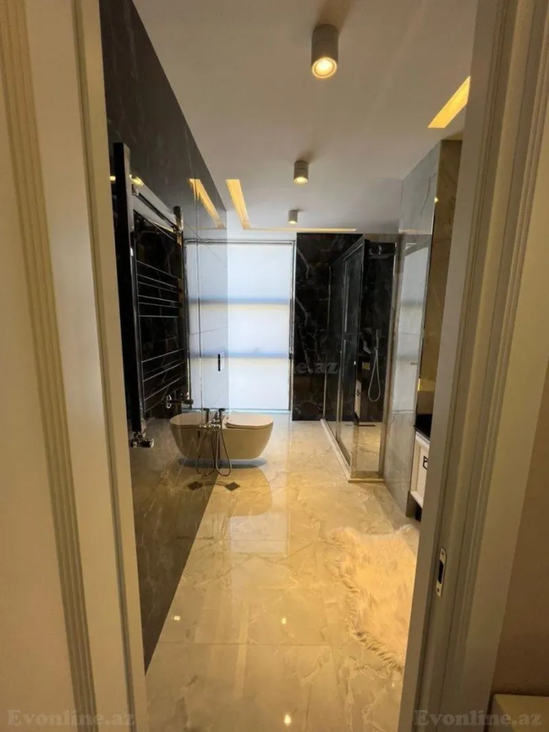 Satılır 4 otaqlı Mənzil Yeni tikili 230 m² Elmlər Akademiyası m. - şəkil 12