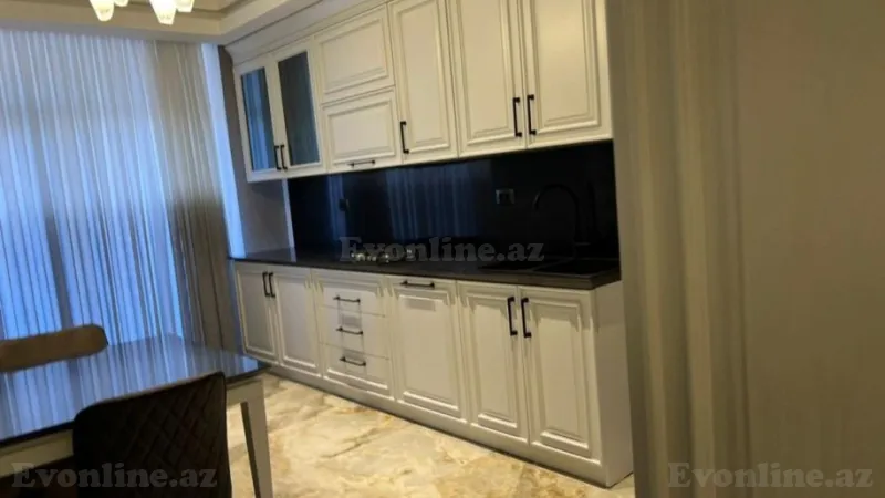 Satılır 4 otaqlı Mənzil Yeni tikili 230 m² Elmlər Akademiyası m. - şəkil 19