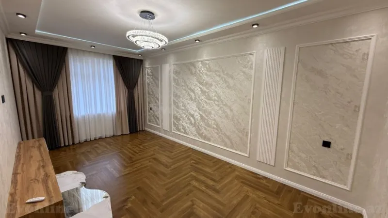 Satılır 3 otaqlı Mənzil Köhnə tikili 85 m² 8-ci kilometr