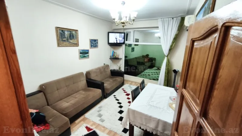 Satılır 2 otaqlı Mənzil Köhnə tikili 45 m² Bakmil m. - şəkil 3