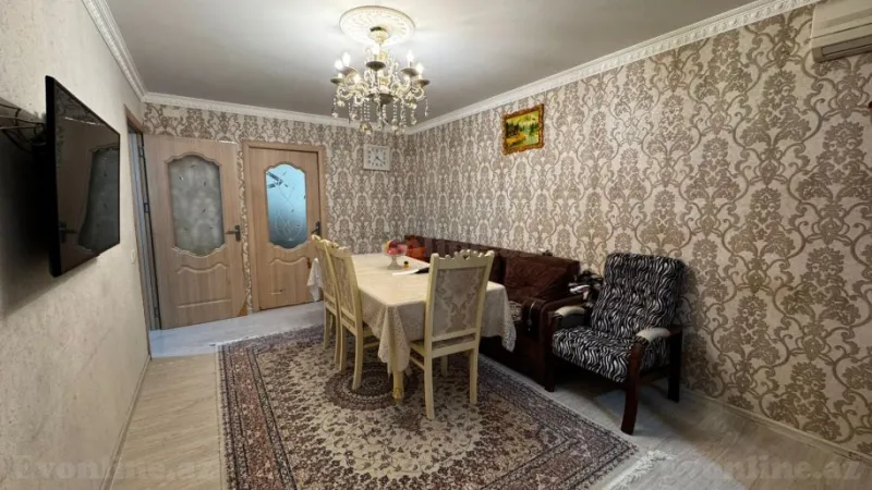 Satılır 3 otaqlı Mənzil Köhnə tikili 70 m² Sumqayıt