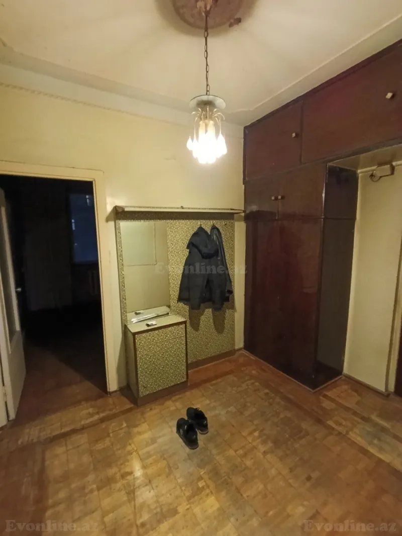 Satılır 5 otaqlı Mənzil Köhnə tikili 120 m² Memar Əcəmi m. - şəkil 7