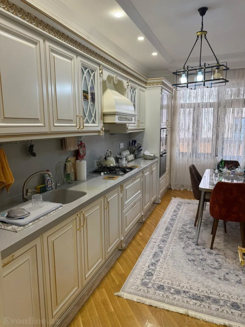 Satılır 3 otaqlı Mənzil Yeni tikili 135 m² Nərimanov r. - şəkil 4