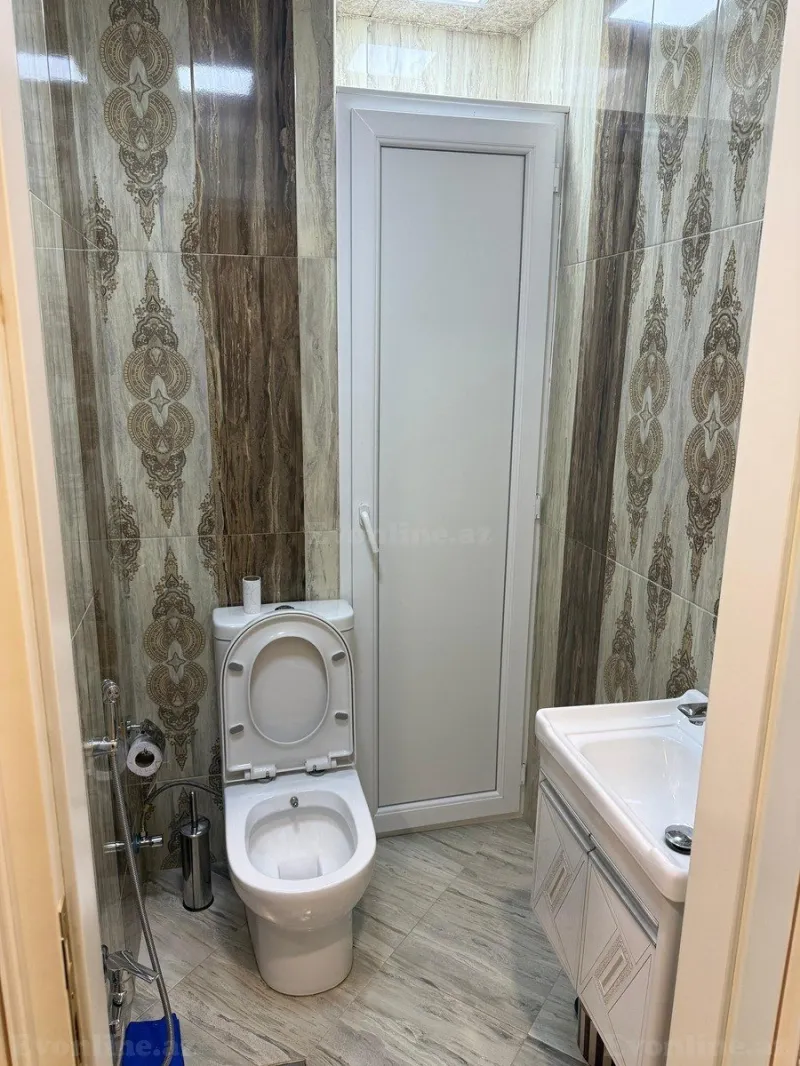 Satılır 3 otaqlı Mənzil Yeni tikili 135 m² Nərimanov r. - şəkil 16