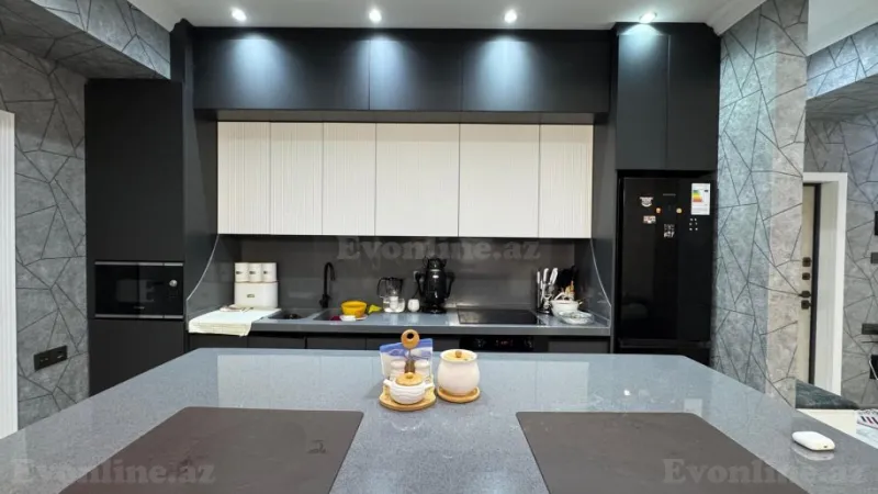 Satılır 3 otaqlı Mənzil Yeni tikili 100 m² Badamdar - şəkil 3