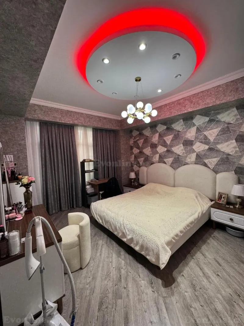 Satılır 3 otaqlı Mənzil Yeni tikili 100 m² Badamdar - şəkil 8