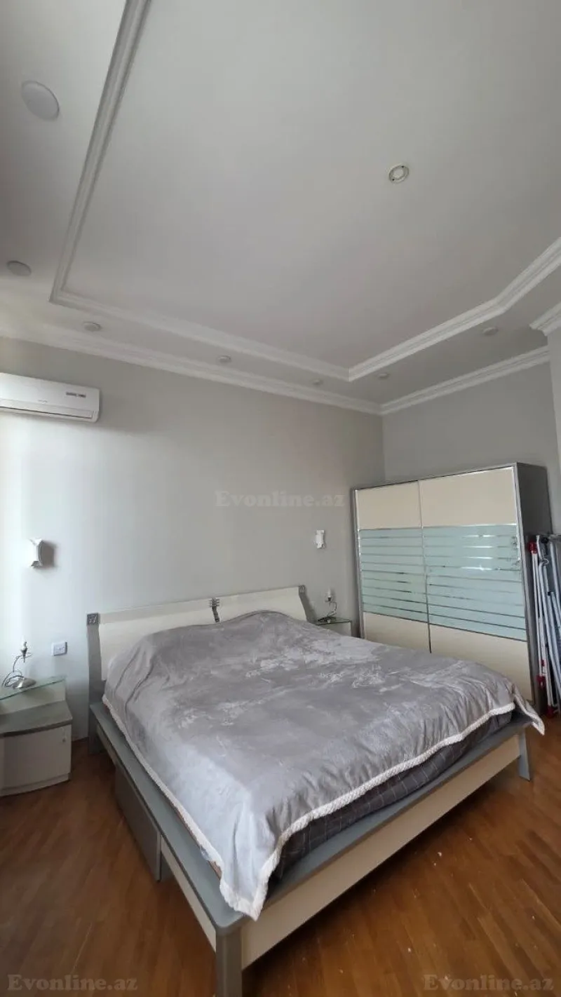 Satılır 2 otaqlı Mənzil Köhnə tikili 60 m² Sahil m. - şəkil 6