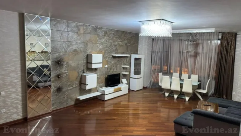 Satılır 4 otaqlı Mənzil Yeni tikili 220 m² Sahil m.