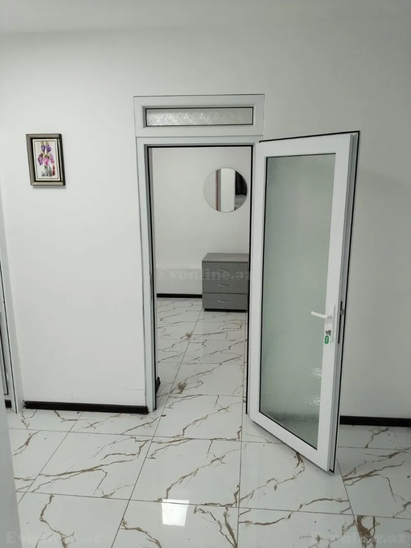 Kirayə verilir 3 otaqlı Mənzil Köhnə tikili 110 m² 2-ci mikrorayon - şəkil 2