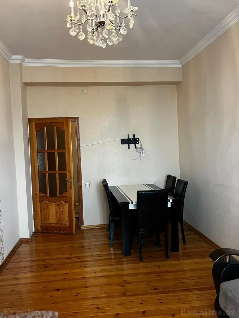 Kirayə verilir 3 otaqlı Mənzil Yeni tikili 98 m² İnşaatçılar m.