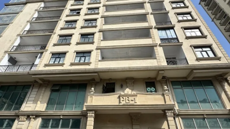 Satılır 4 otaqlı Mənzil Yeni tikili 178 m² Bayıl - şəkil 5