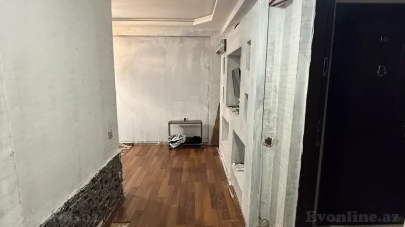 Satılır 2 otaqlı Mənzil Köhnə tikili 50 m² Yeni Yasamal - şəkil 9