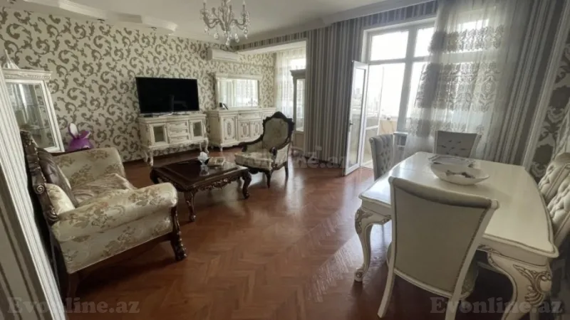 Satılır 3 otaqlı Mənzil Yeni tikili 135 m² 9-cu mikrorayon - şəkil 2