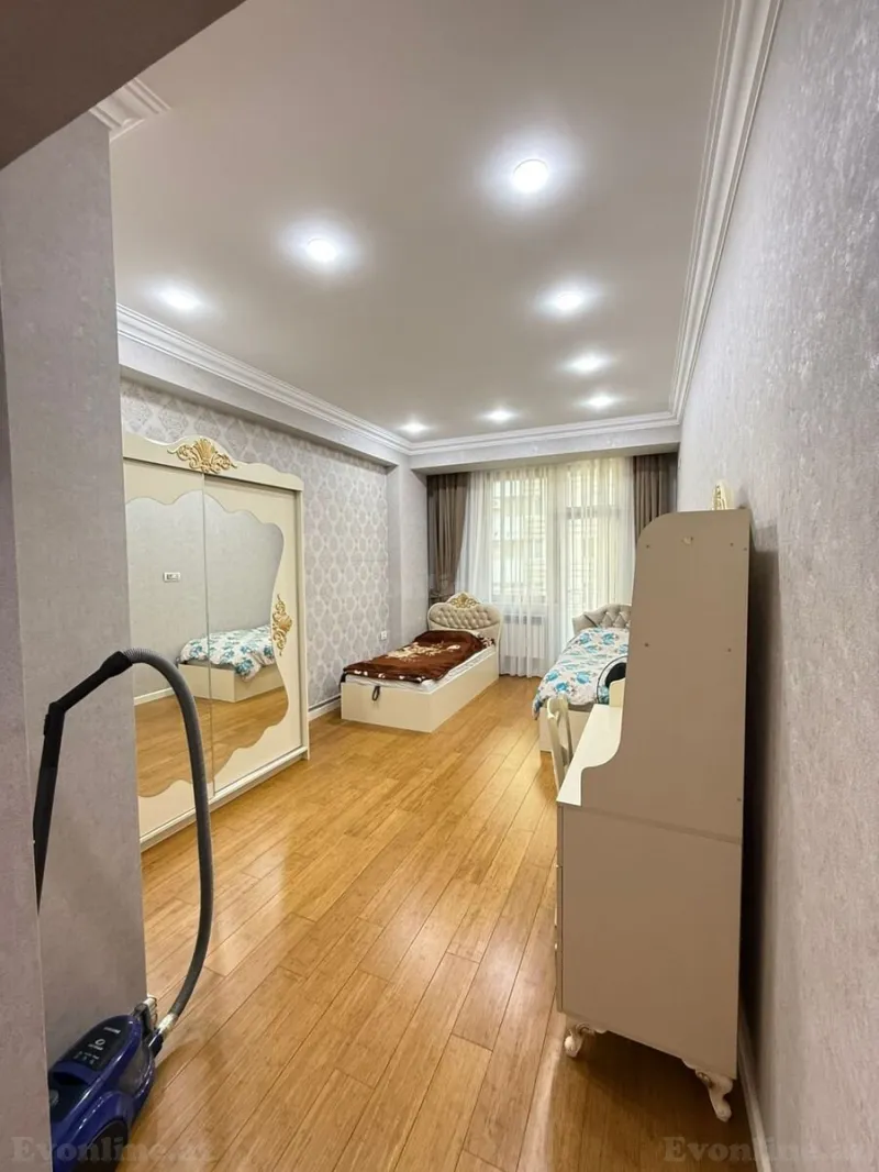 Kirayə verilir 3 otaqlı Mənzil Yeni tikili 90 m² Nərimanov r. - şəkil 10