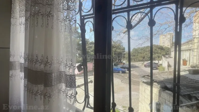 Satılır 2 otaqlı Mənzil Köhnə tikili 85 m² Suraxanı r. - şəkil 13