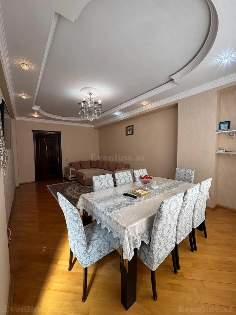 Satılır 3 otaqlı Mənzil Yeni tikili 130 m² 9-cu mikrorayon - şəkil 3