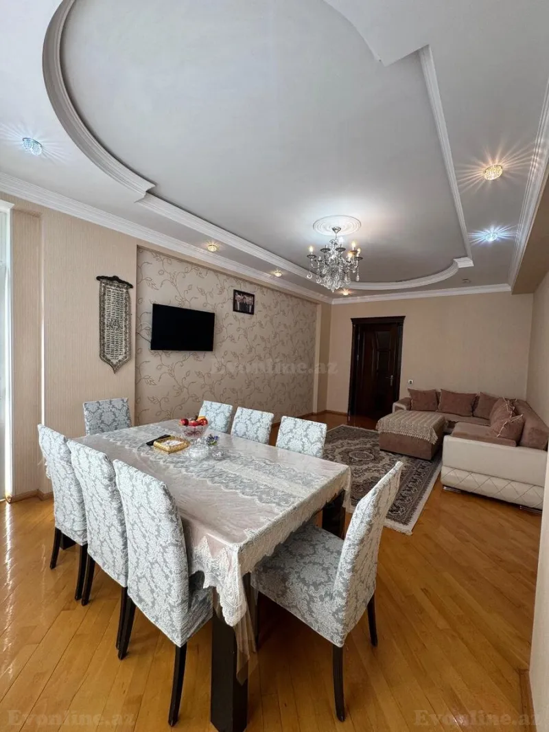 Satılır 3 otaqlı Mənzil Yeni tikili 130 m² 9-cu mikrorayon - şəkil 4