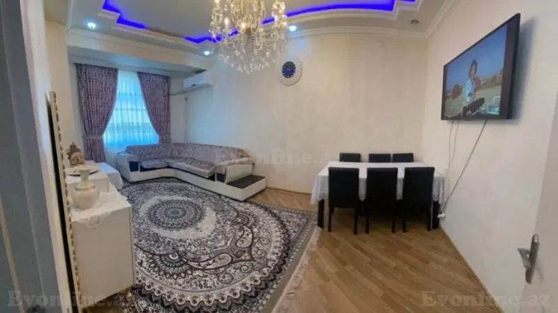 Satılır 2 otaqlı Mənzil Köhnə tikili 50 m² 4-cü mikrorayon