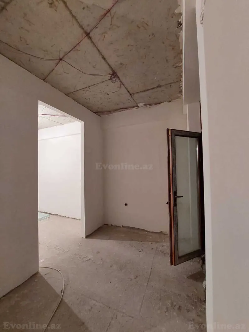 Satılır 2 otaqlı Mənzil Köhnə tikili 60 m² Suraxanı r. - şəkil 5