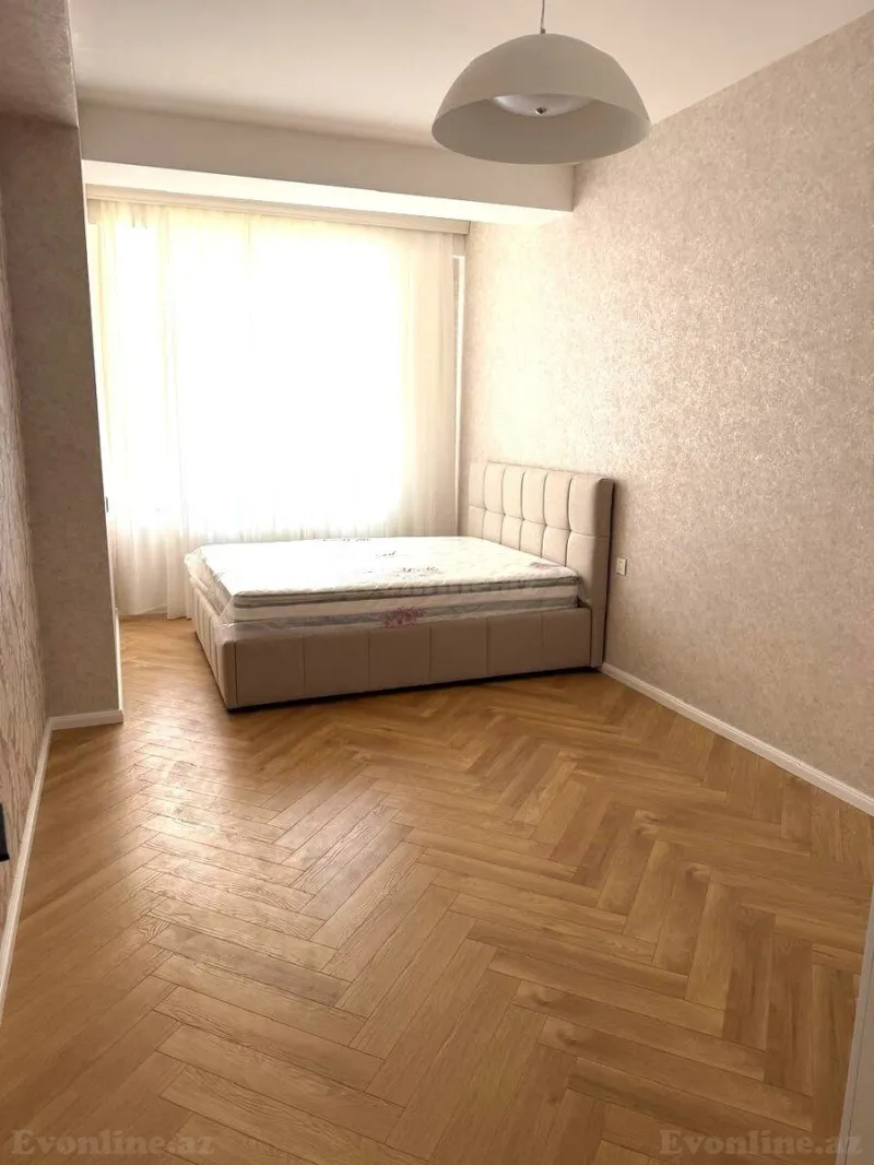 Satılır 2 otaqlı Mənzil Yeni tikili 85 m² Nərimanov r. - şəkil 4
