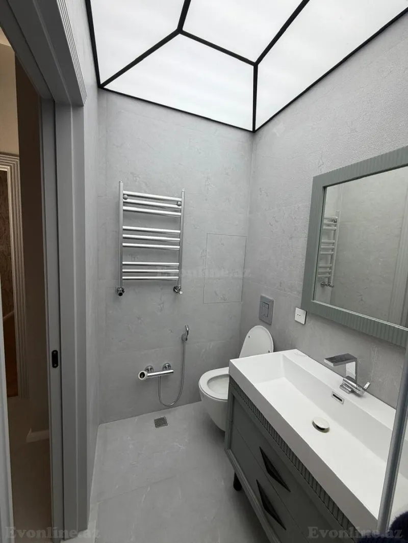 Satılır 2 otaqlı Mənzil Yeni tikili 85 m² Nərimanov r. - şəkil 9