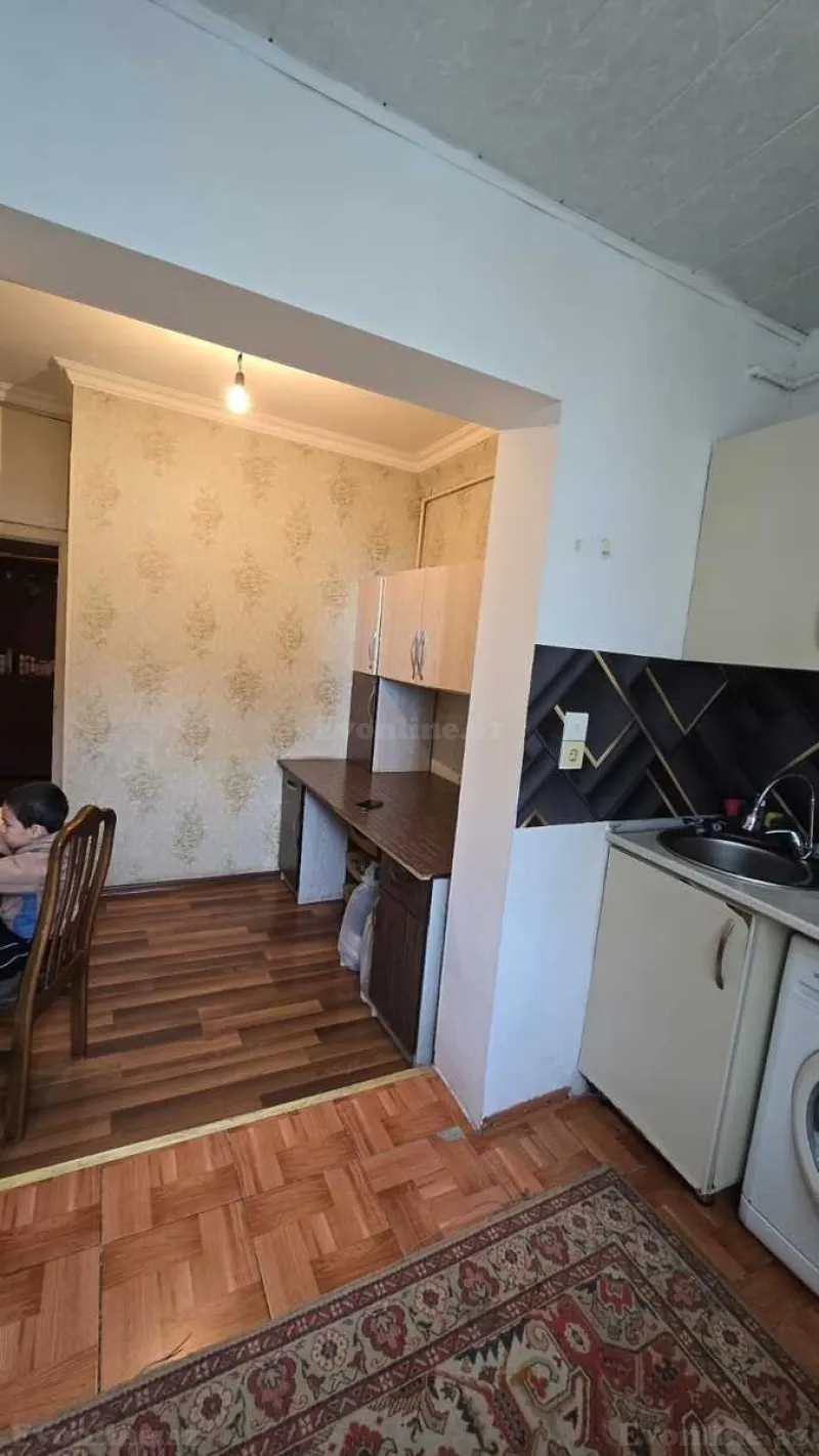 Satılır 2 otaqlı Mənzil Köhnə tikili 55 m² Yeni Yasamal - şəkil 9